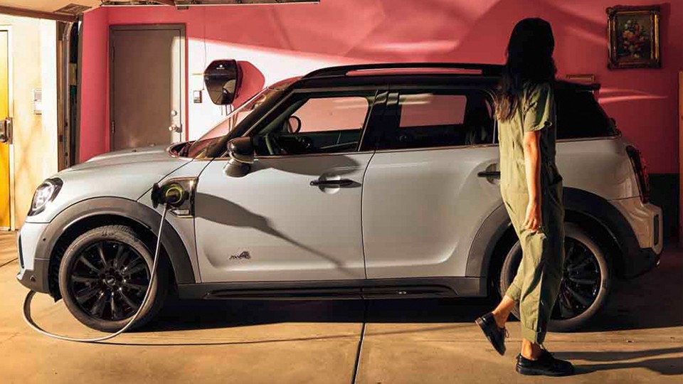 MINI PHEV pink wall
